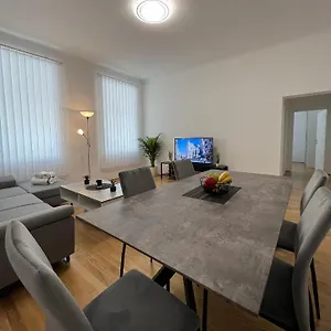  Apartment Modernes Juwel In Zentraler Lage
