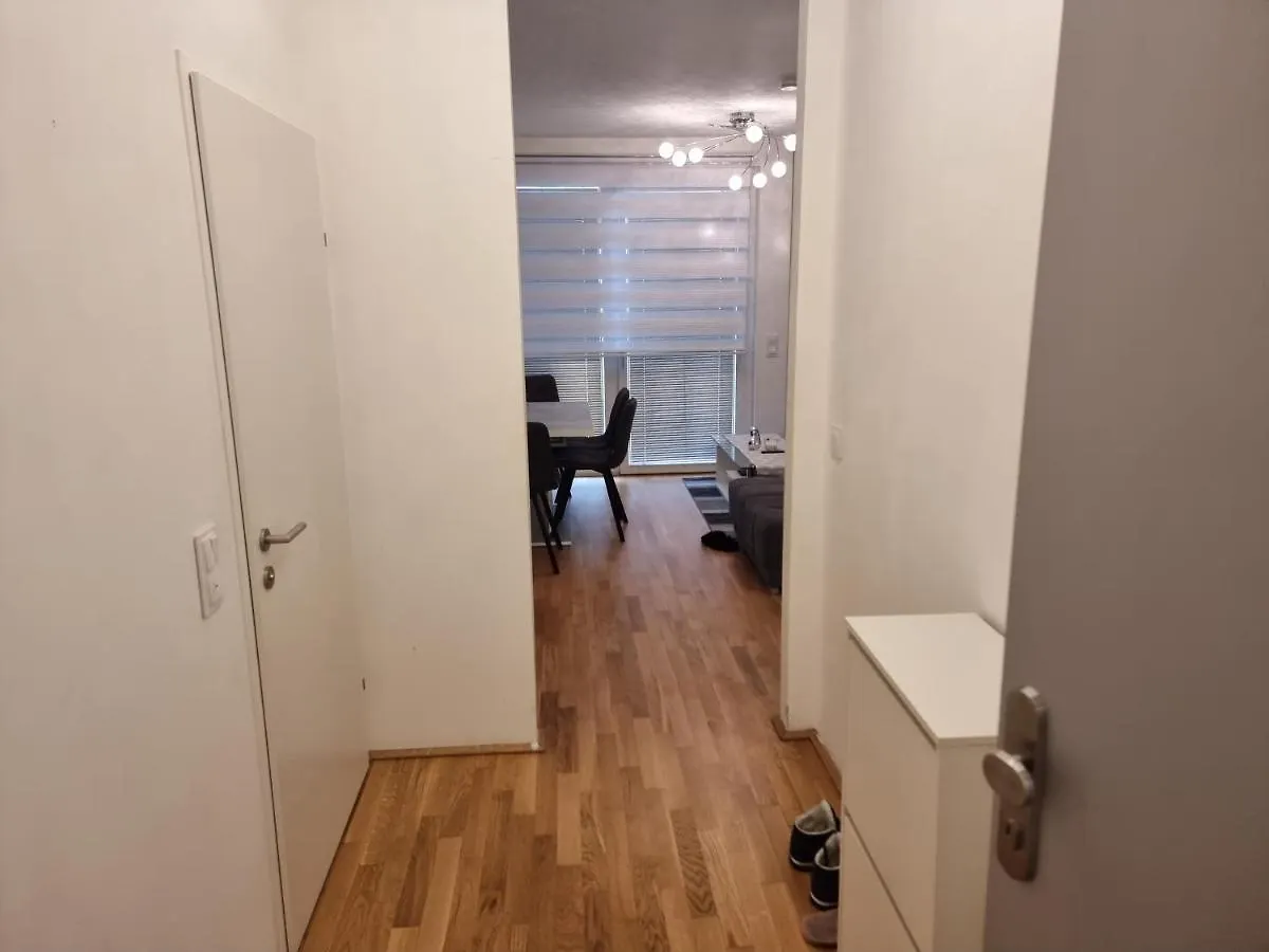 Das Schone Wien 0*, Wiedeń